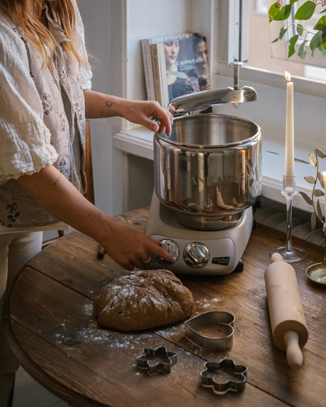 Why the Ankarsrum Mixer is Perfect for the American Kitchen