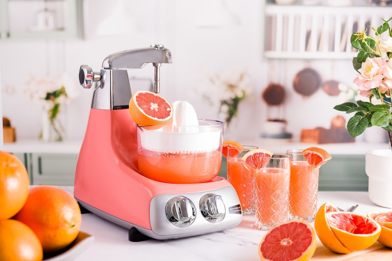 Choosing the Best Stand Mixer for Bread Baking - Juicerville