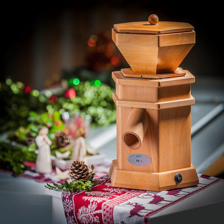 KoMo PK 1 Grain Mill - Solid Beechwood - Juicerville